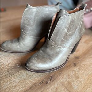 Lucky Brand Taupe Ankle Booties
